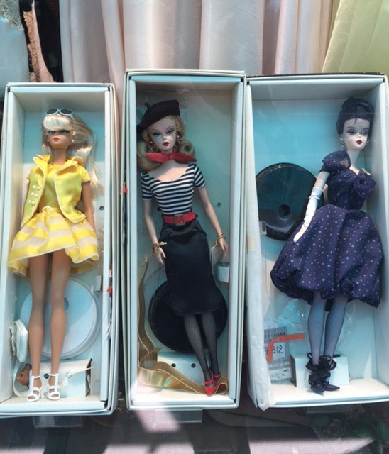 Fedezd fel Párizst biciklin – a Szajna-parton kerekezve, a Marais macskaköves utcáin át, egészen a Montmartre-ig és a Diadalívig. A város legszebb pontjai egyetlen túrával bejárhatók – és közben még az Eiffel-toronyban is gyönyörködhetsz Fotó: Mihálkovics Edina