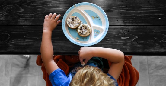 „Addig nem állsz fel az asztaltól, amíg meg nem etted” - így hatnak ránk a gyermekkori szabályok