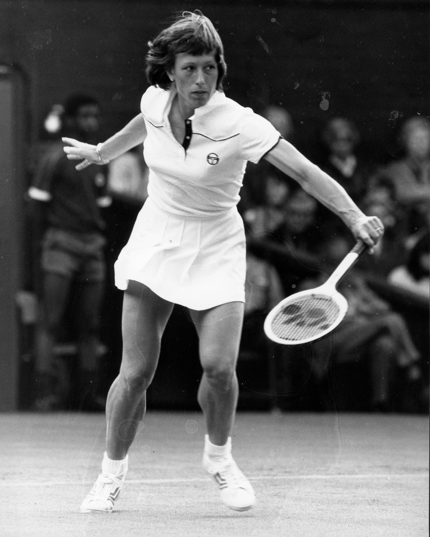 Martina Navratilova 1980-ban Wimbledonban, a csehszlovák származású bajnok 9 alkalommal diadalmaskodott az All England Lawn Club gyepén, megjelenése mindig vagány, de mégis elegáns volt