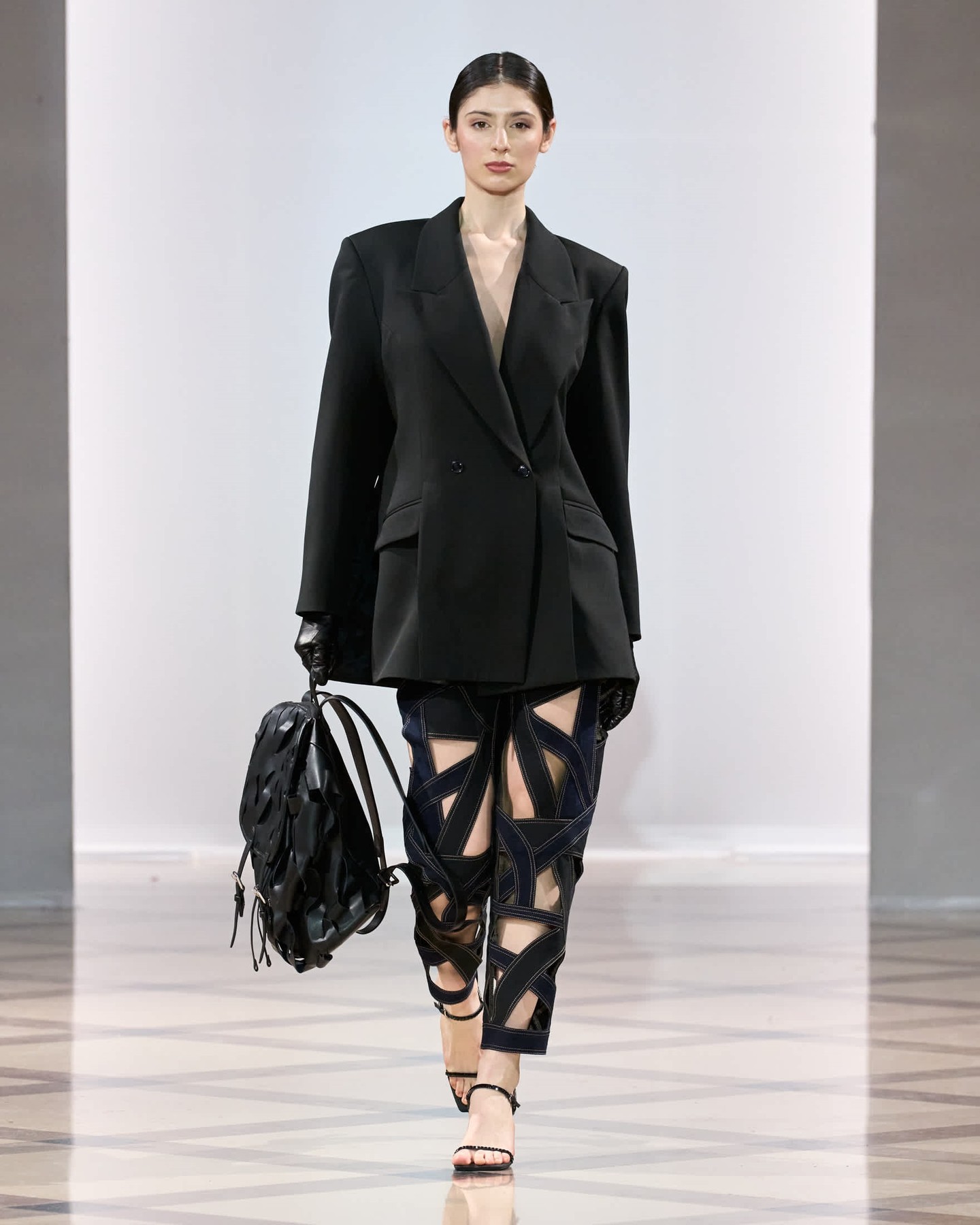 KATASZEGEDI 2025-2026 őszi-téli kollekció bemutatója a Mercedes-Benz Bucharest Fashion Week-en 