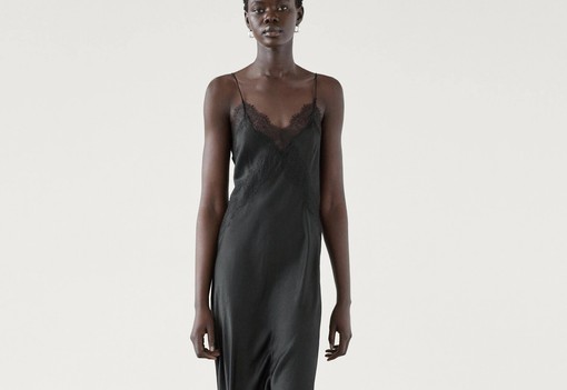 10 alapdarab, amivel olyan stílusosan vészelheted át a kánikulát, mint Emily Ratajkowski