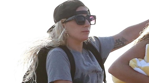 Lady Gaga bikiniben!!