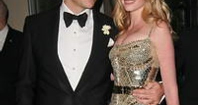 Lara Stone álomesküvője pezsgő nélkül