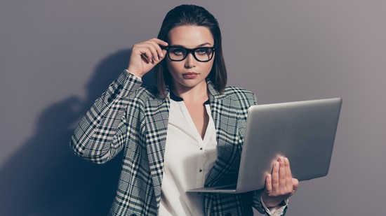 Online csalás áldozata lettél: hogyan tovább, ha már megvan a baj?