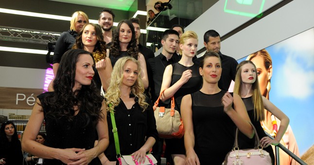 Glamour szerkesztőség