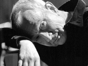 Meghitt főhajtás Vukán György előtt a Müpában