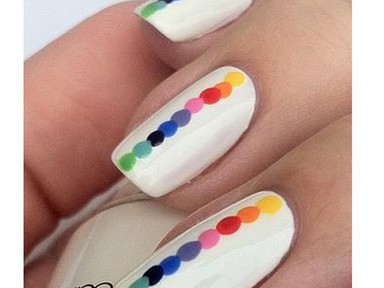 Manikűr szerda: Szivárvány a körmeidre!