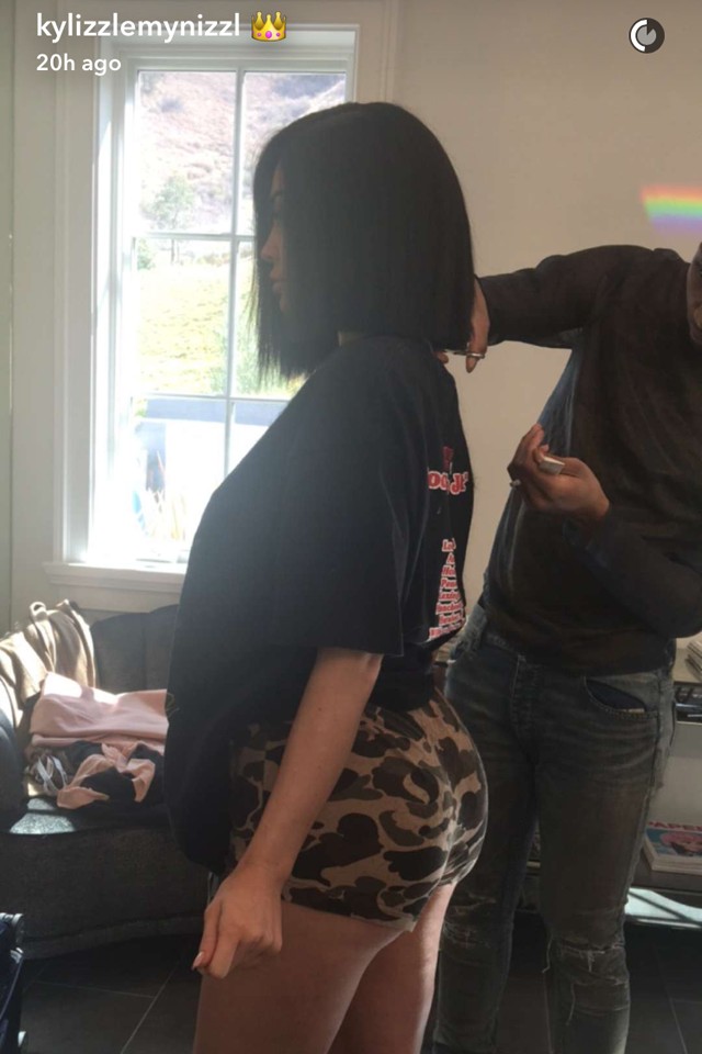 Kylie Jenner levágta az összes haját!