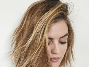 Teljes változás! A Pretty Little Liars sztárjának új hajszíne