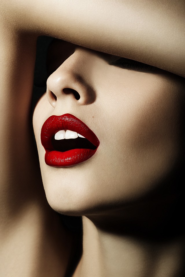 Hódíts vörös ajkakkal