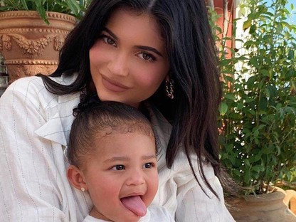 A Legcukibb anya-lánya fotók: így nyaral Kylie Jenner a kis Stormival