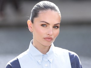 6 évesen ő lett a világ legszebb kislánya, ma, 25 évesen akár már nyugdíjba is mehetne a vagyonát tekintve