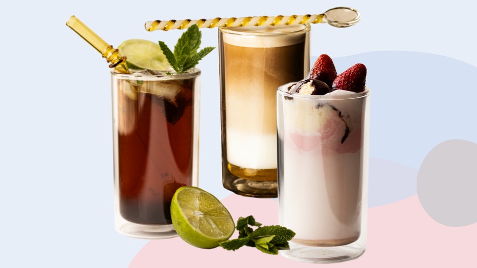 A Cold Brew Mojito koktél friss menta intenzitása és a hidegen főzött kávé finom aromája találkozik ebben a barista által készített változatban