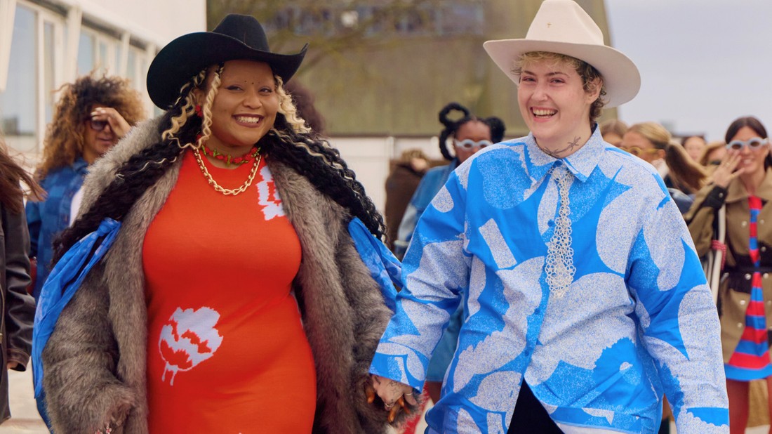 A közösség ereje lebontja a szégyenérzetet és segíti a nőket szembe nézni önmagukkal a társadalmi elvárások helyett