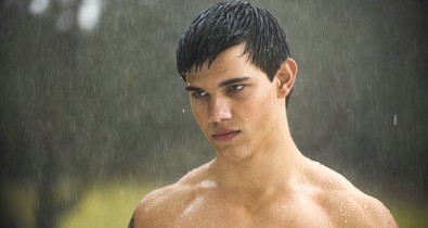 Micsoda átalakulás! Így néz ki ma az Alkonyat Jacobját alakító Taylor Lautner