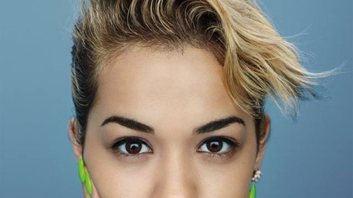 A Rimmel London és Rita Ora együttműködik a márka exkluzív, limitált kiadású termékkollekciójának kifejlesztésében
