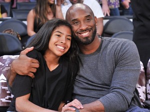 Vanessa Bryant először beszélt a gyászról férje és lánya elvesztése óta