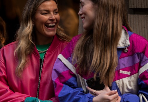 A divatmárka, ami lassan a Guccinál is menőbb, megfizethető, és a szabadságra épül - Ismerd meg a GANNI-t!