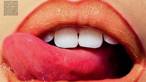 Palvin Barbi szőkén is szexi