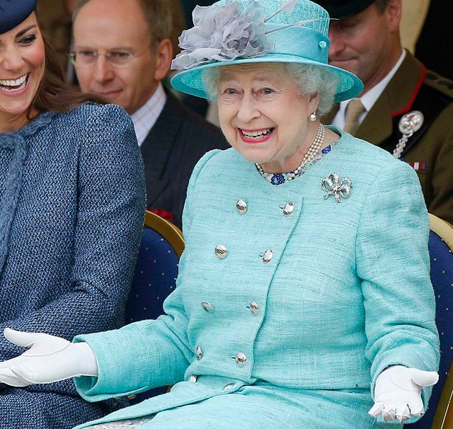 A legvagányabb: 92 évesen Erzsébet királynő már Instagramra is posztol