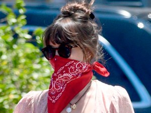 Dakota Johnson nyári ruhája a legcukibb dolog, amit ma látsz