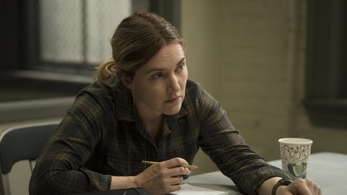 Imádtad az Easttowni rejtélyeket? Íme 5 sorozat, ami legalább ennyire izgalmas