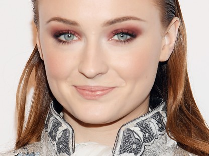 A Trónok harca Sansa Stark-ja már nem úgy néz ki, mint a sorozatban! 