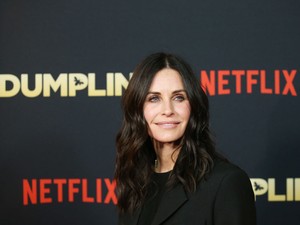 Courteney Cox levágatta a haját, és valami elképesztően jól áll neki