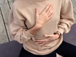 A legjobb földelési technikák, ha úgy érzed, a szorongás határozza meg a hétfőidet