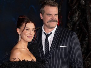 Mi történik? A Stranger Things sztárja felismerhetetlen a legújabb fotóin