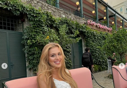 7 csodás fotó Szoboszlai Dominik menyasszonyáról, akit egy év után eljegyzett a sztárfocista