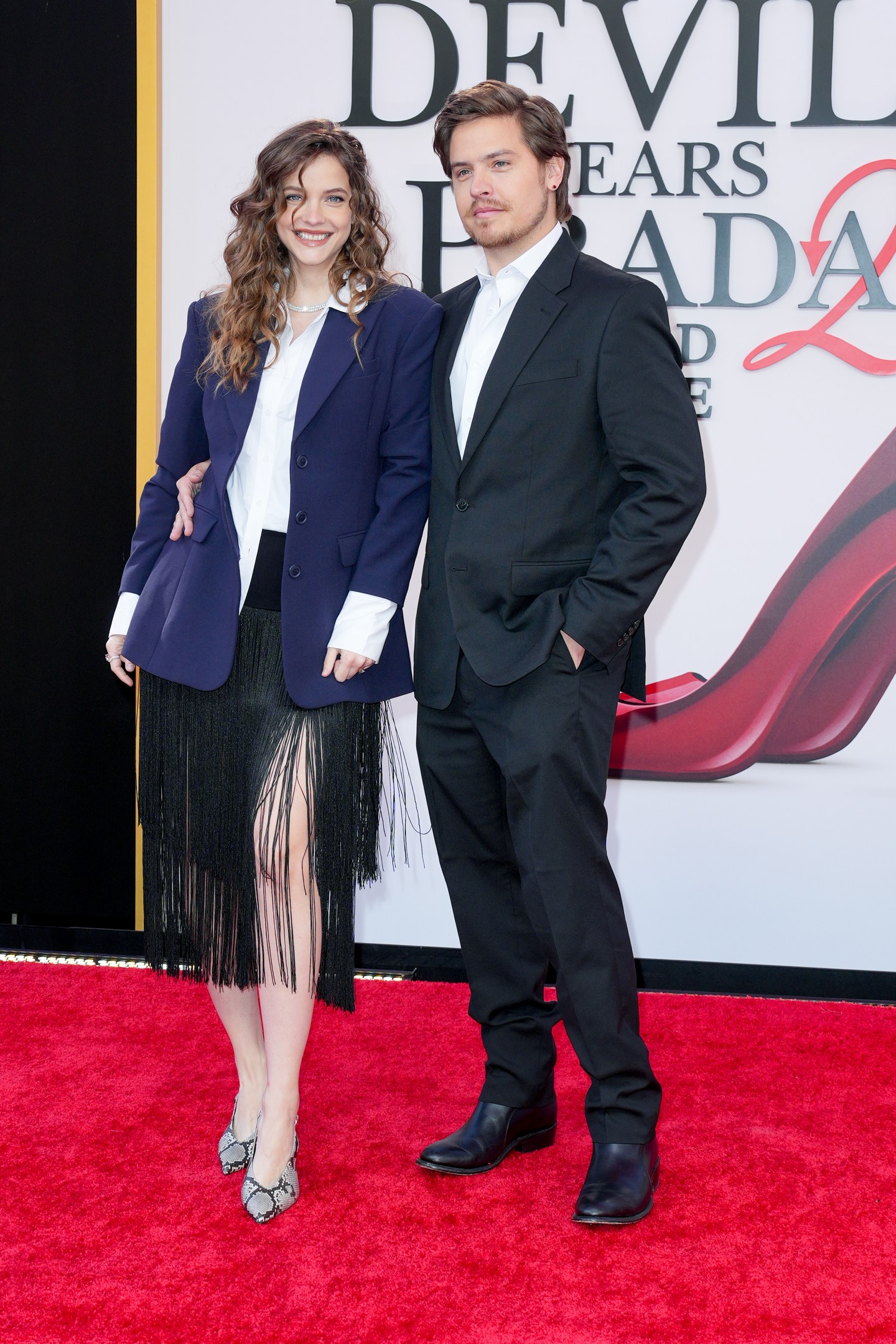 Palvin Barbara kicsit oversize Beaufille szettjét látva máris elindultak a találgatások, vajon ő és férje, Dylan Sprouse babát várnak-e