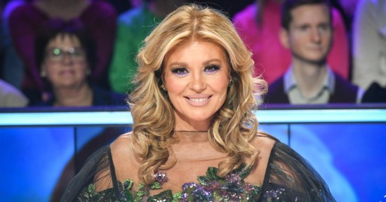 Liptai Claudia új hajszínnel robbantotta be a Sztárban Sztár All Stars döntőjét
