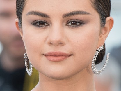 Selena Gomez ultradögös szettben jelentette be, hogy kész újra szerelembe esni