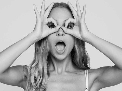 Iszak Eszti megmutatja, hogyan és mivel viseld a legszexibb, legkényelmesebb fehérneműket