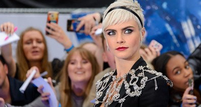 „Mindannyiunk feladata, hogy kiálljunk egymásért” – Cara Delevingne a nők és a transzneműek jogaiért harcol