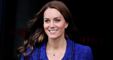 Amikor egy lakás árát viselik magukon: a királyi család legdrágább ruhái