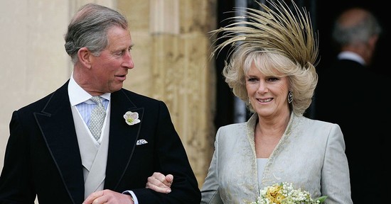 8 fotó Károly királyról és Kamilla királynéról azokból az időkből, amikor elkezdett kibontakozni a szerelmük a nyilvánosság előtt