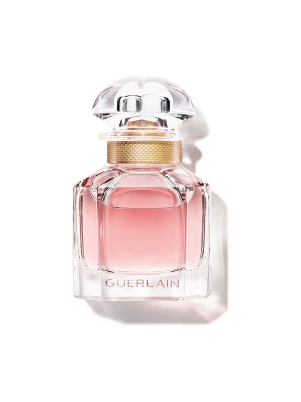 A Mon illat a levendula, a vanília és a pacsuli mesteri keveréke, amely gazdagságot és mélységet kölcsönöz a parfümnek. Az orientális-virágos eu de parfüm melegsége és érzékisége miatt ideális választás az őszi napokra, amikor a mélyebb, tartósabb illatok igazán érvényesülni tudnak. Mon edp GUERLAIN 51 400 Ft/50 ml (1028 Ft/1 ml) GLAMOUR-kuponnal, 30% kedvezménnyel a Marionnaud üzleteiben, minimum 2 teljes árú termék vásárlása esetén 35 980 Ft