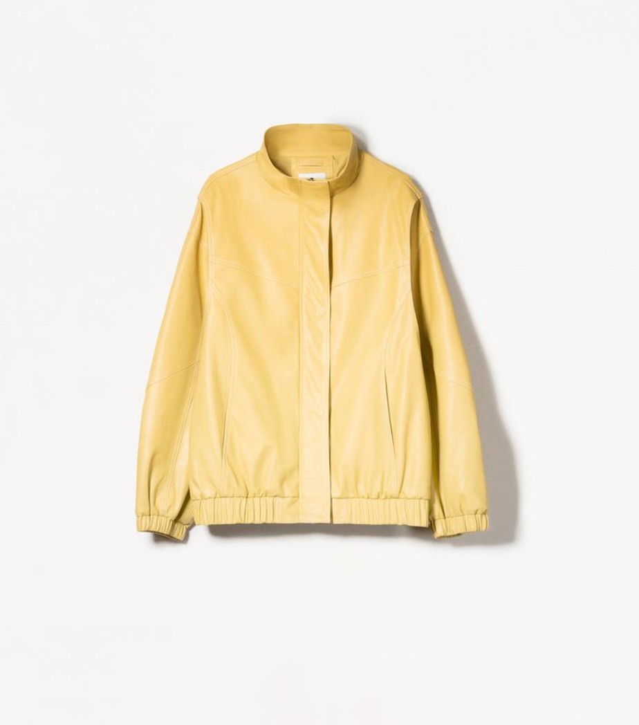 Bőr hatású dzseki BERSHKA 19 995 Ft