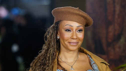 Férjhez ment a Spice Girls sztárja: Mel B álomszép ruhában mondott igent 13 évvel fiatalabb férjének