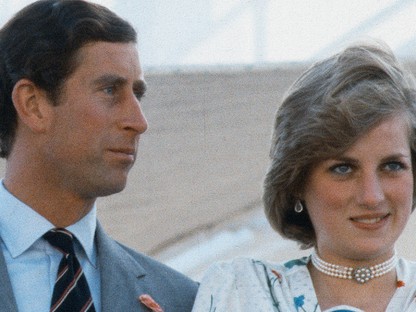 Diana hercegné élete legszexibb ruhájában leckéztette meg Károly herceget miután bejelentette hűtlenségét