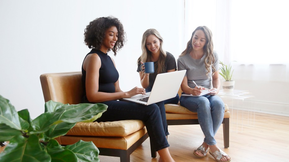 Kérd ki magadnak illedelmesen a sztereotípiákat, és jelezd, hogy a munkád minőségének semmi köze nincs ahhoz, hogy milyen nemű vagy!