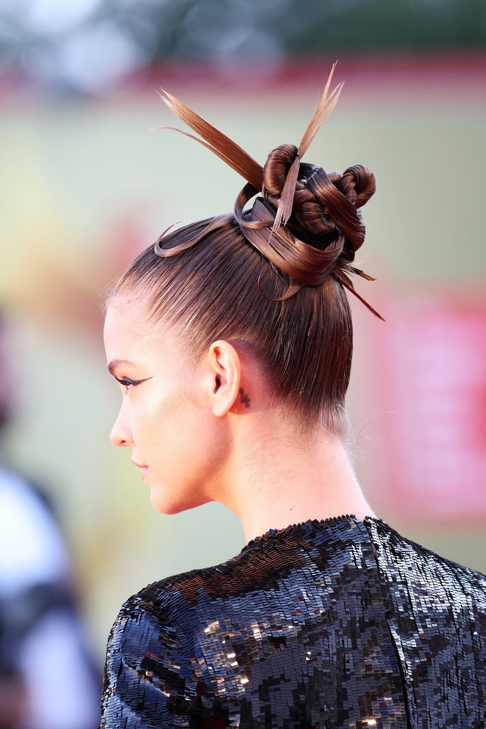 Palvin Barbara megérkezett Velencébe, és szépségétől elájulsz