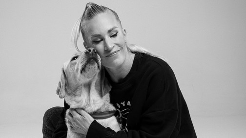 Segíteni menő: vakvezető kutyák miatt fogtak össze a hírességek a Dorko programjában