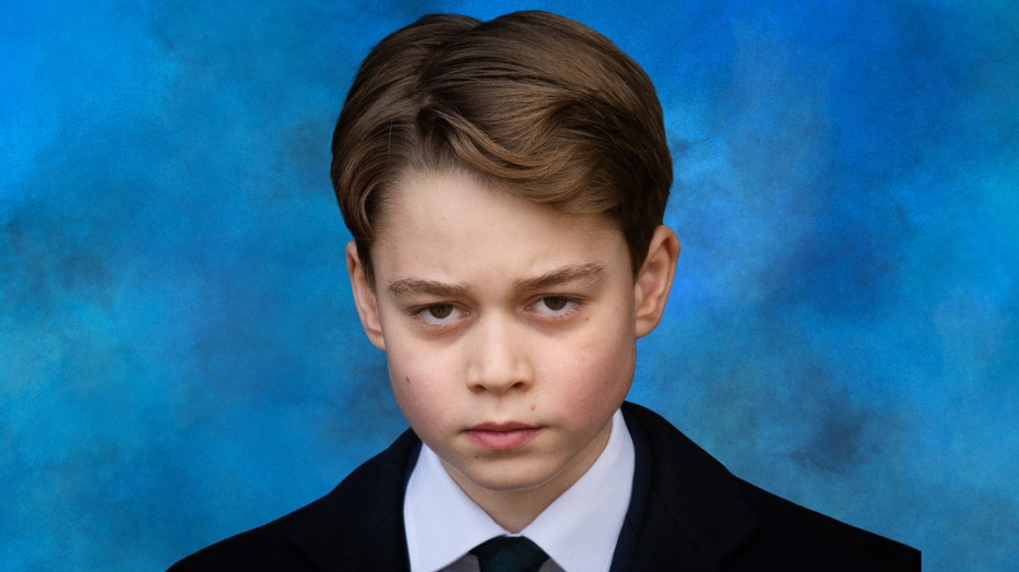 György hercegnek is ki kell vennie a részét a ház körüli teendőkből