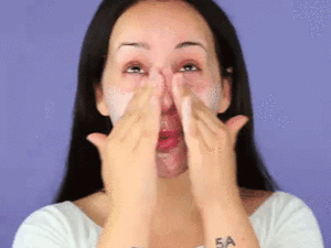 Vigyázat! Ez a 3 dolog tönkreteszi a bőrödet!