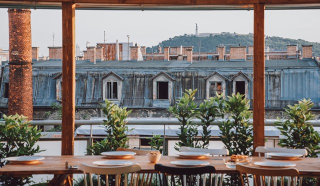 Magyarország legkülönlegesebb vendéglátóhelye: az Ankli`s Budapest lakásétteremben jártunk