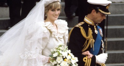 Eddig sosem látott fotók Diana és Károly legendás esküvőjéről