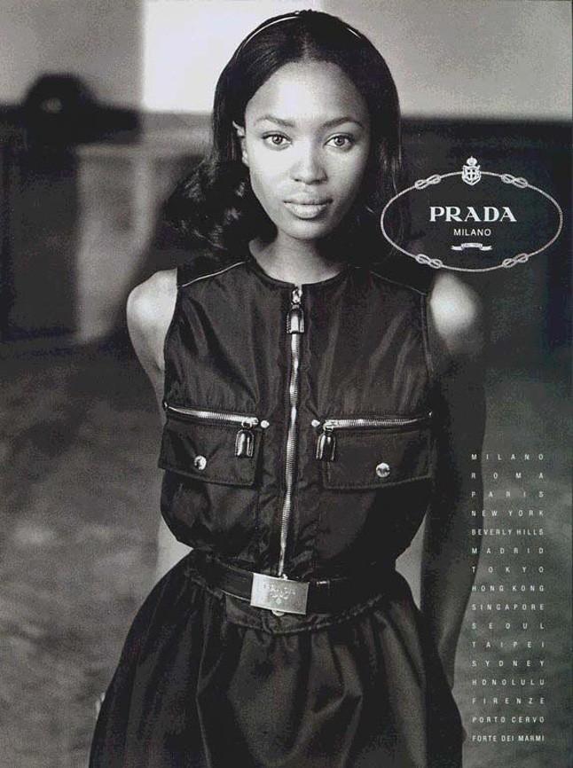 1994: Naomi Cambell a Prada arca